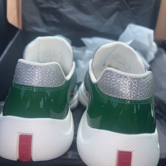 PRADA Americas Cup Vernice Sneaker - Picture 6 of 6